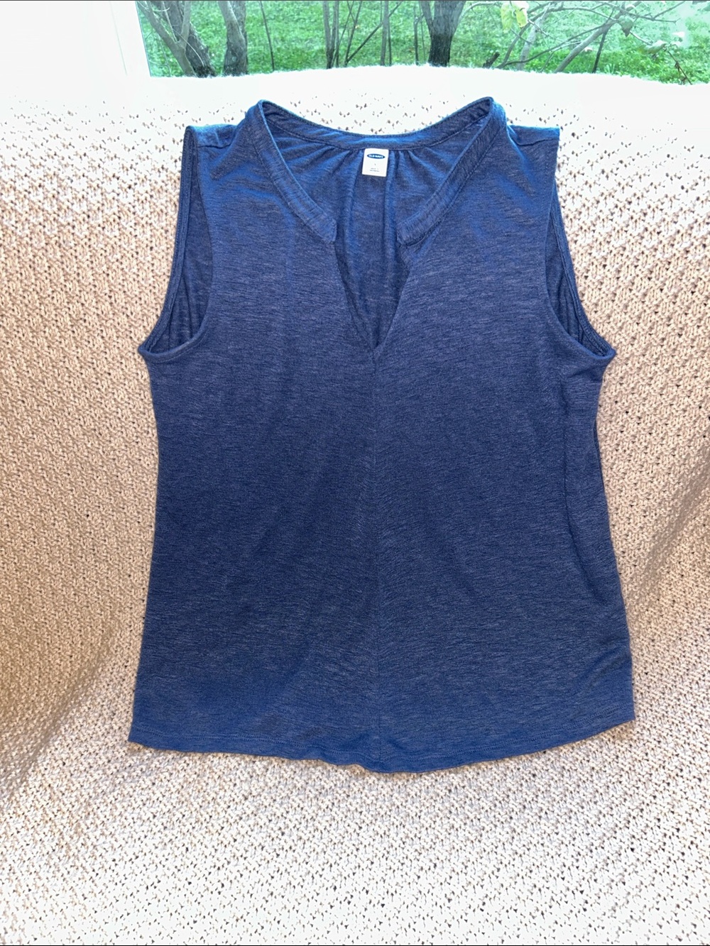 Old Navy Dark Navy V-Neck Sleeveless Tank